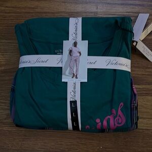 Victoria's Secret Green Pajama Set